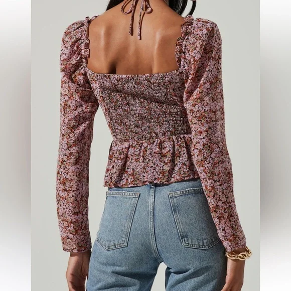 NWT! ASTR the Label Toni Tie Neck Peplum Top - Picture 3 of 12